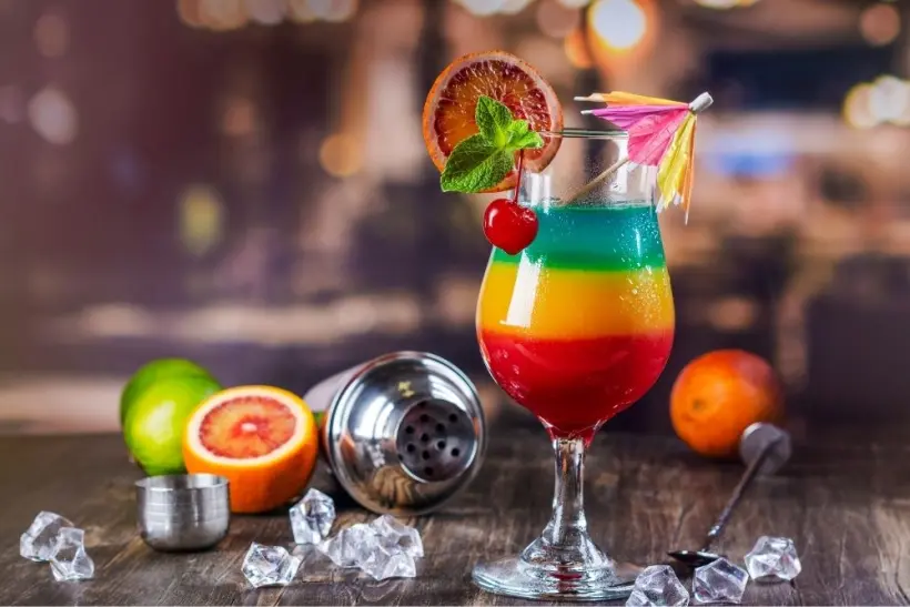 Regenbogen Cocktail 1000 x 667 px